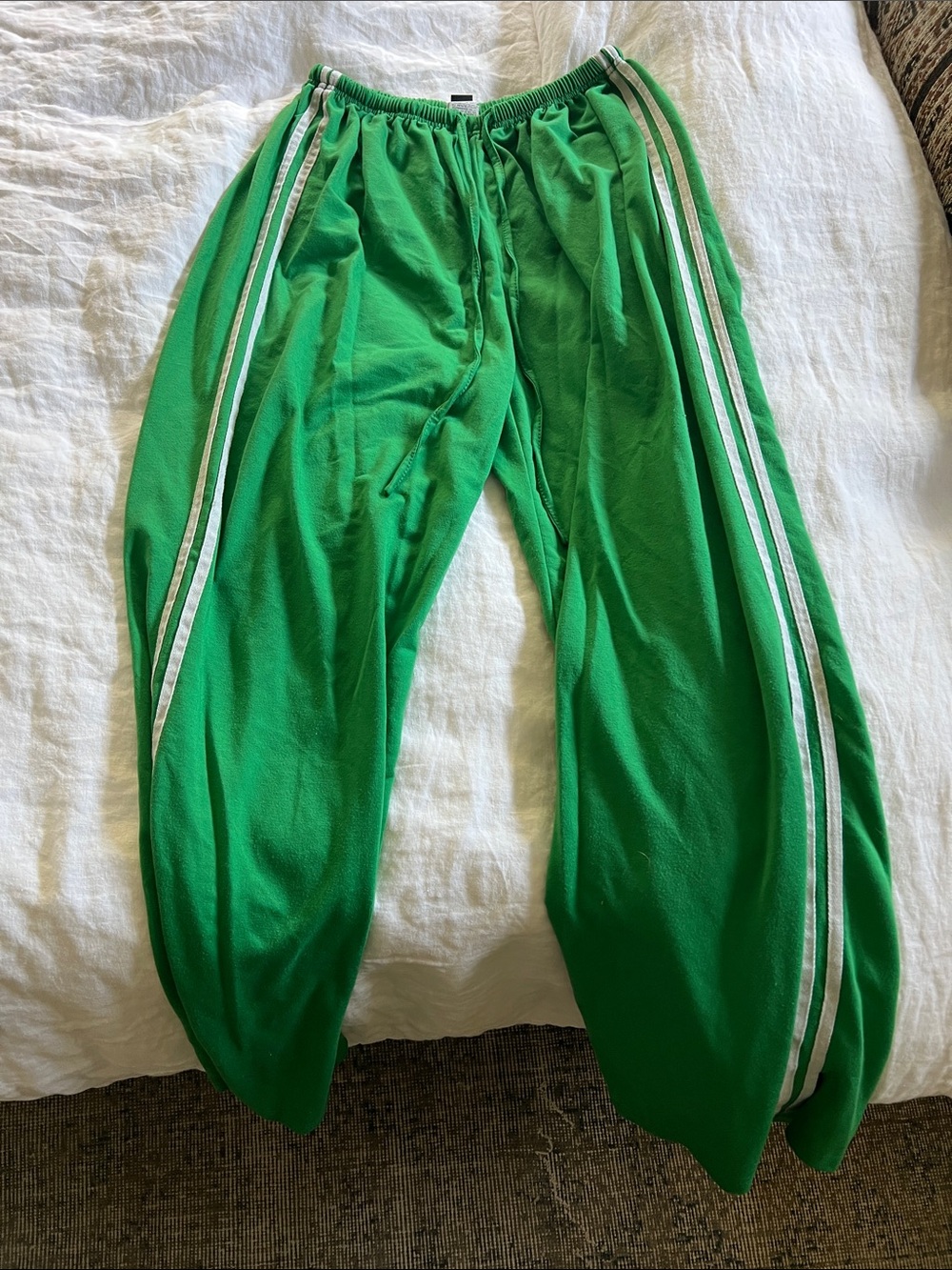 SHEIN Green Jogger Sweatpants with White Side Stripes